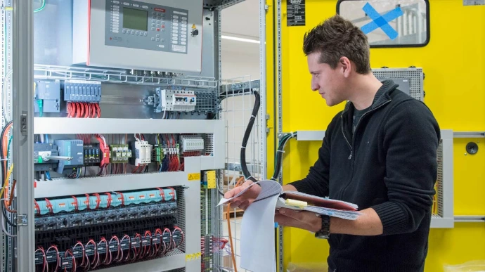 Kundenerfolg - Bürki Electric AG - Steuerung Schaltanlagen
